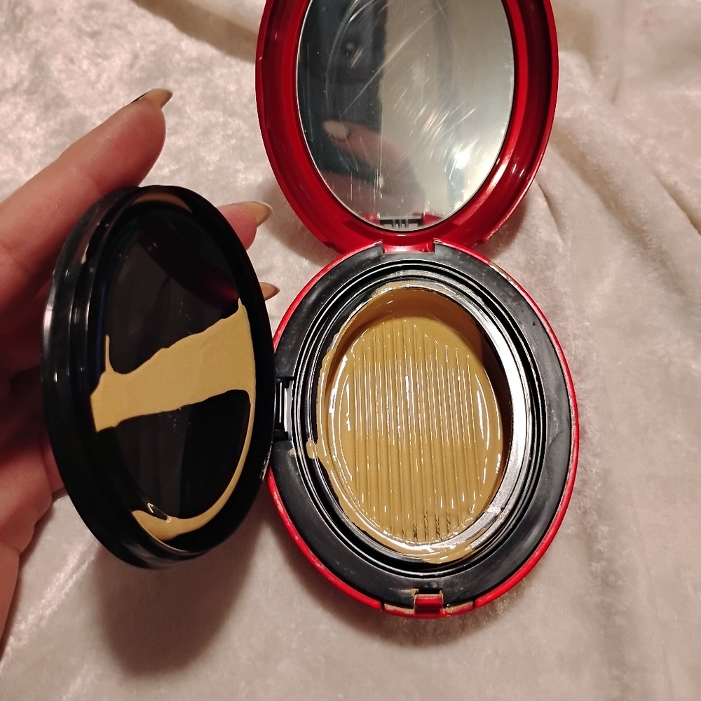 TIRTIR Red Compact - Picture 4 of 5
